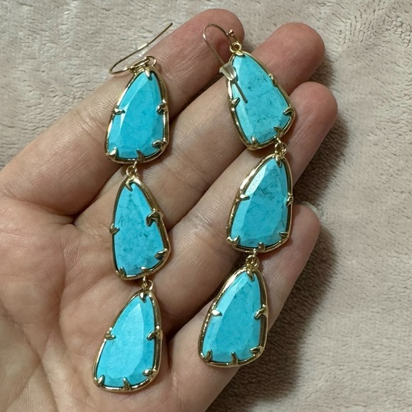 Kendra Scott Lillian Gold Drop Earrings in Turquoise - Picture 6 of 7